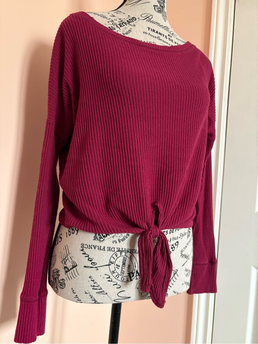 Abercrombie & Fitch Off-Shoulder Raspberry Tie-Front Sweater - Picture 3 of 4
